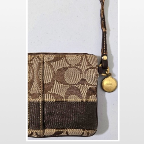 VTG Coach Coin Purse Wristlet Womens Small Signature C Logo Brown Canvas Gold - Picture 11 of 16
